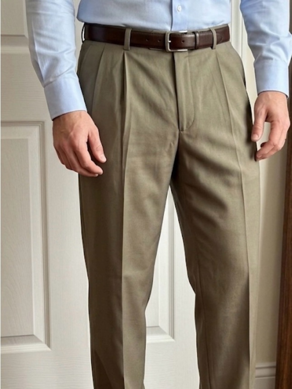 Jos. A. Bank Executive Collection 100% Wool Men's Tan Pleated Slacks- NWT